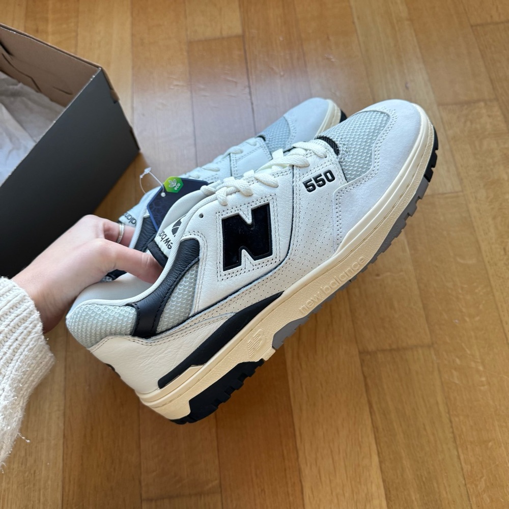 NWT New Balance 550s Sea Salt Black